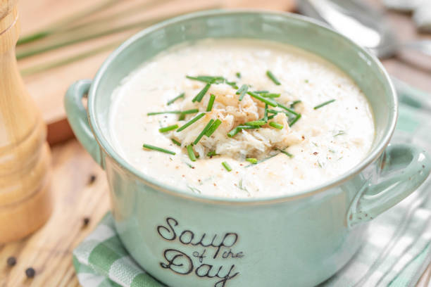 15 Traditional Maryland Foods You Must Try Before You Die: cream of crab soup